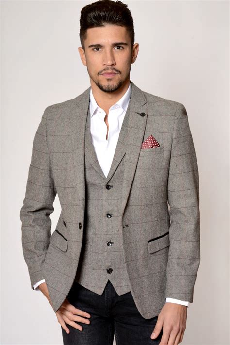 Men’s Designer Blazers & Trousers .